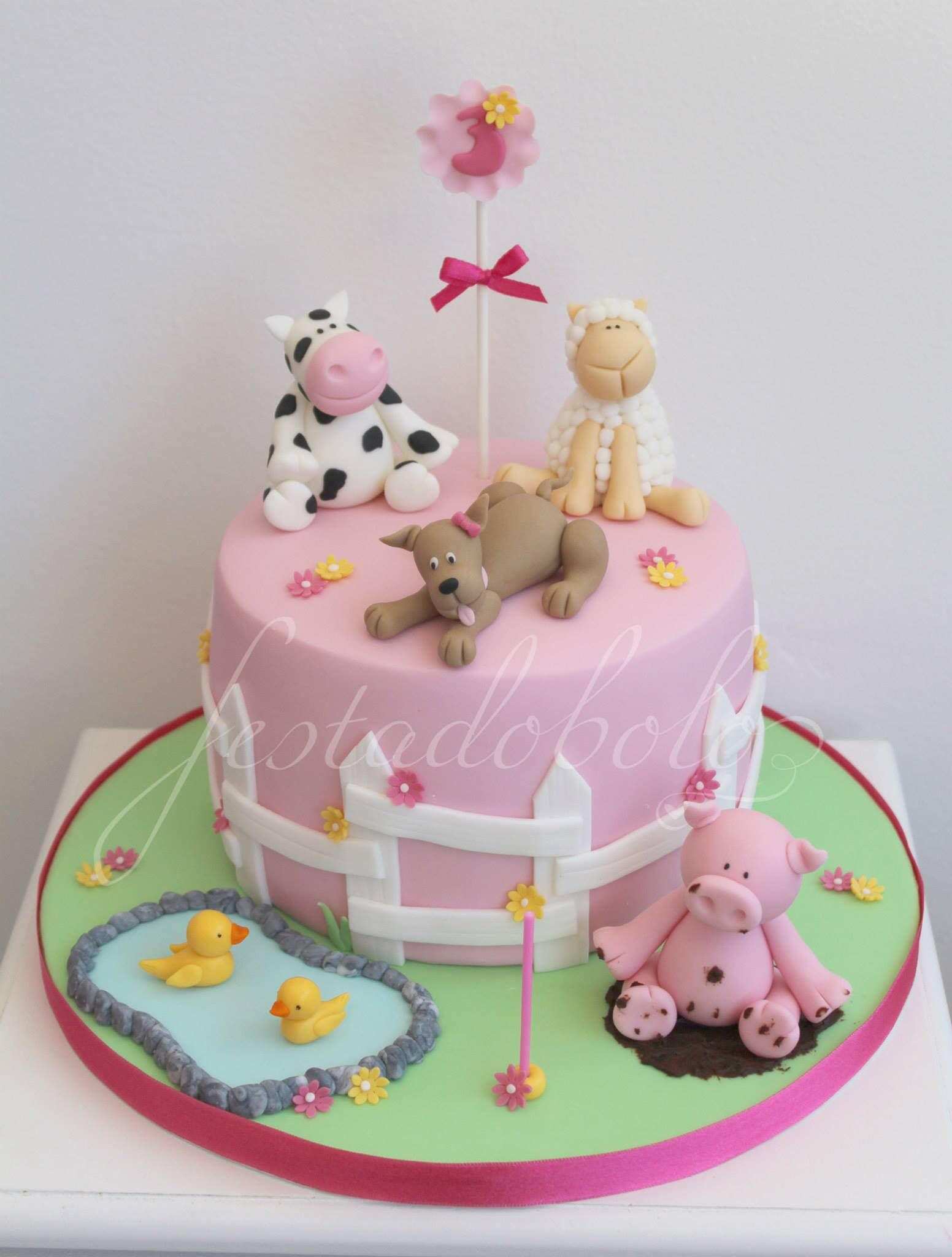 Farm Animals Cake No Fondant