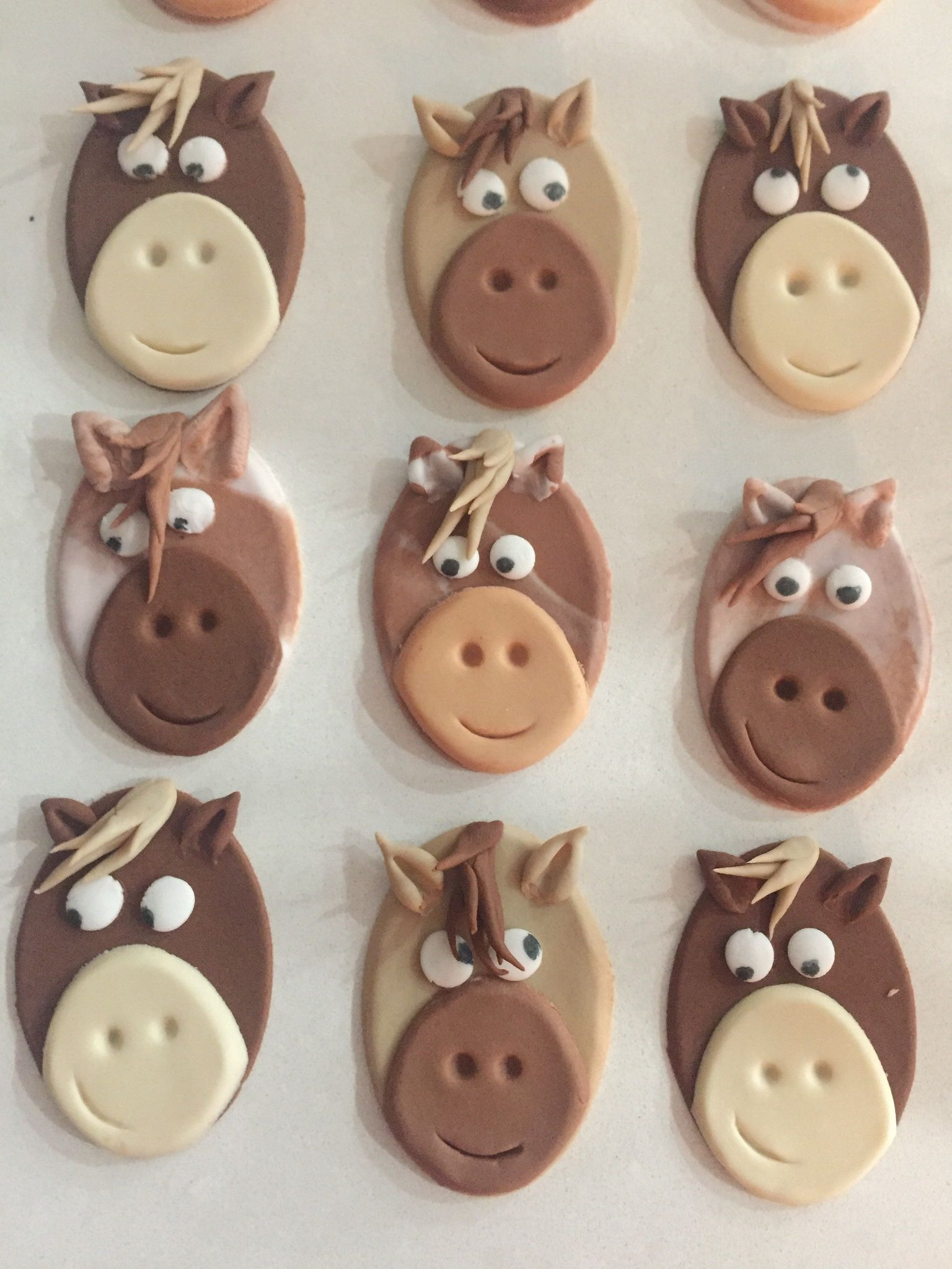 Farm Animals Cupcakes Decoration