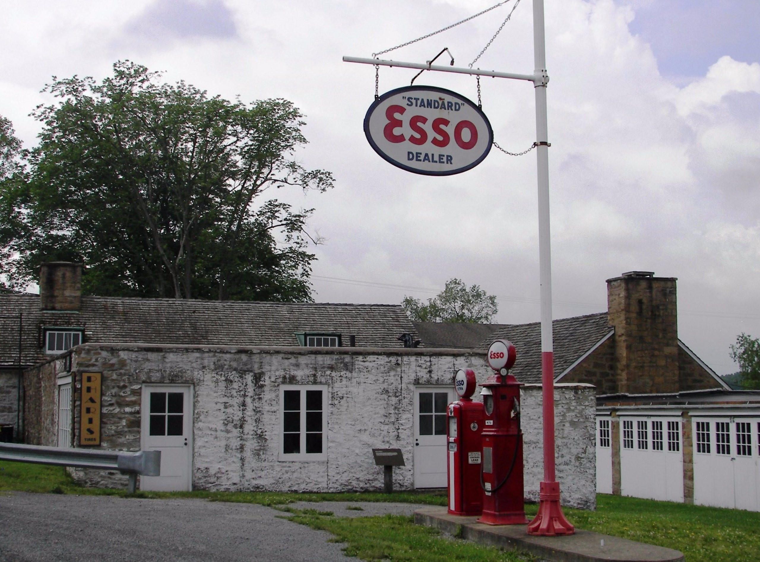 follow the esso signs